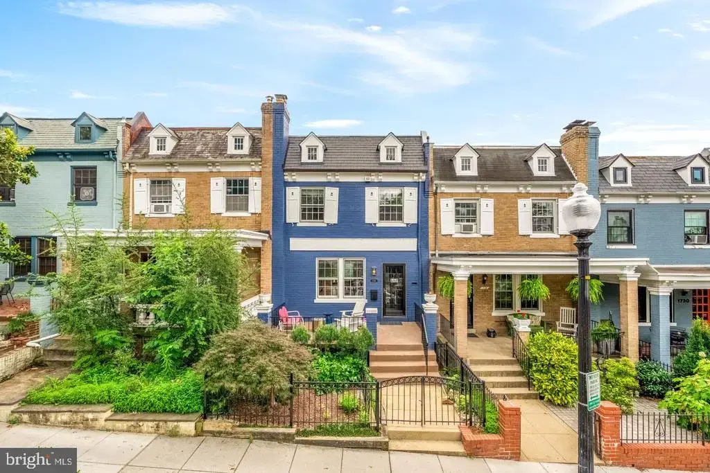 1726 Hobart St Nw, WASHINGTON