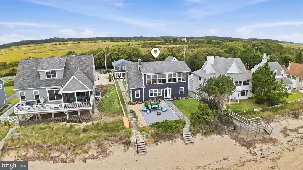 287 Bay Ave, MILFORD