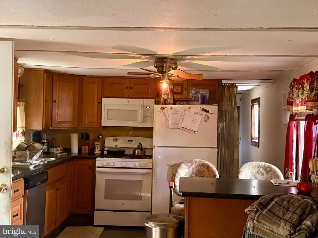 800 College Dr #61, VINELAND