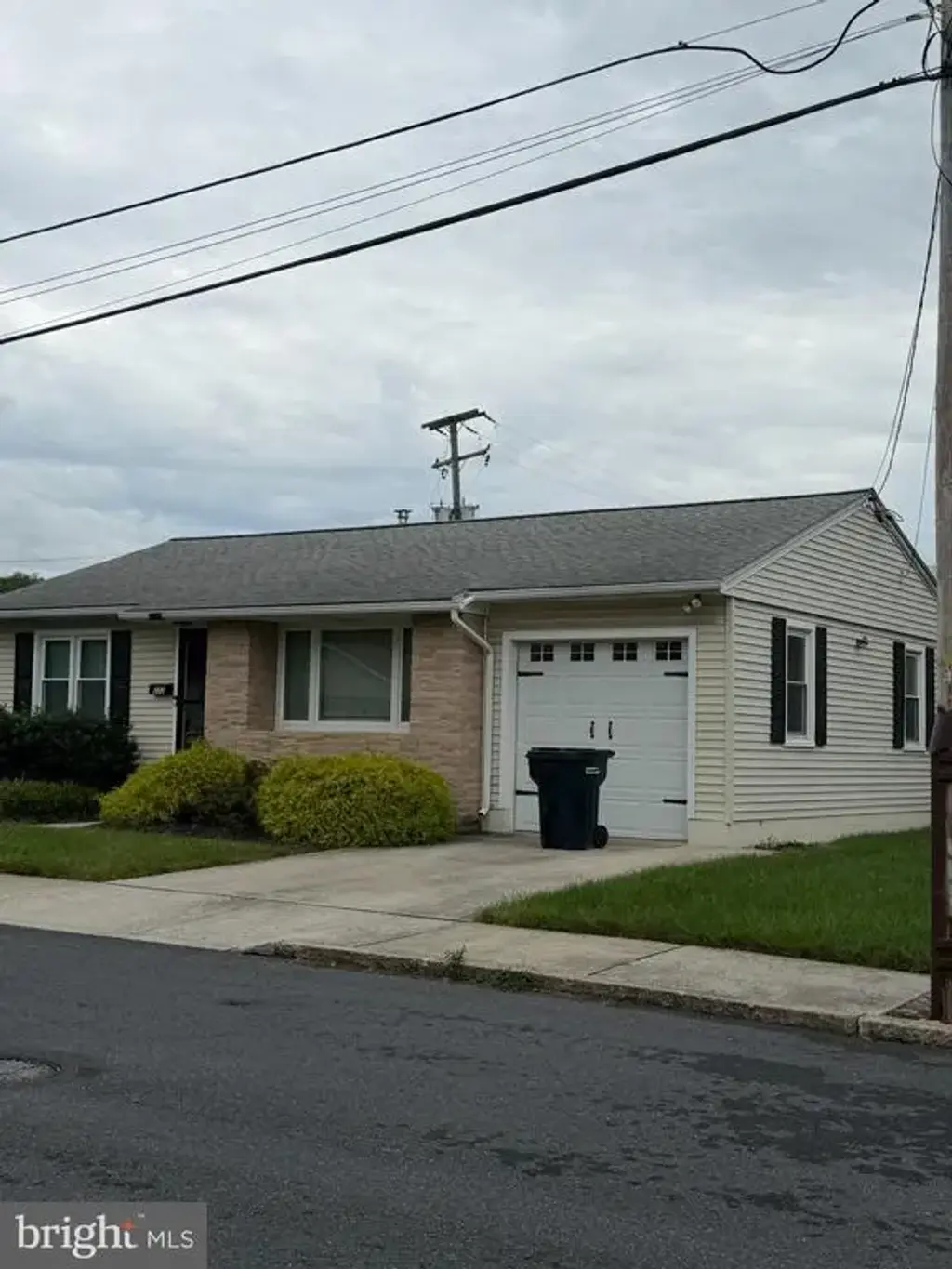 222 N Penn St, PALMYRA