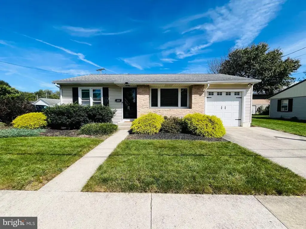 222 N Penn St, PALMYRA