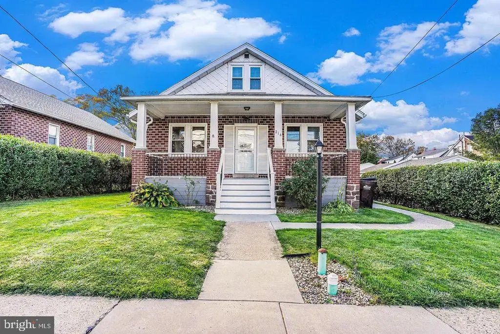 216 S 6th St, NORTH WALES