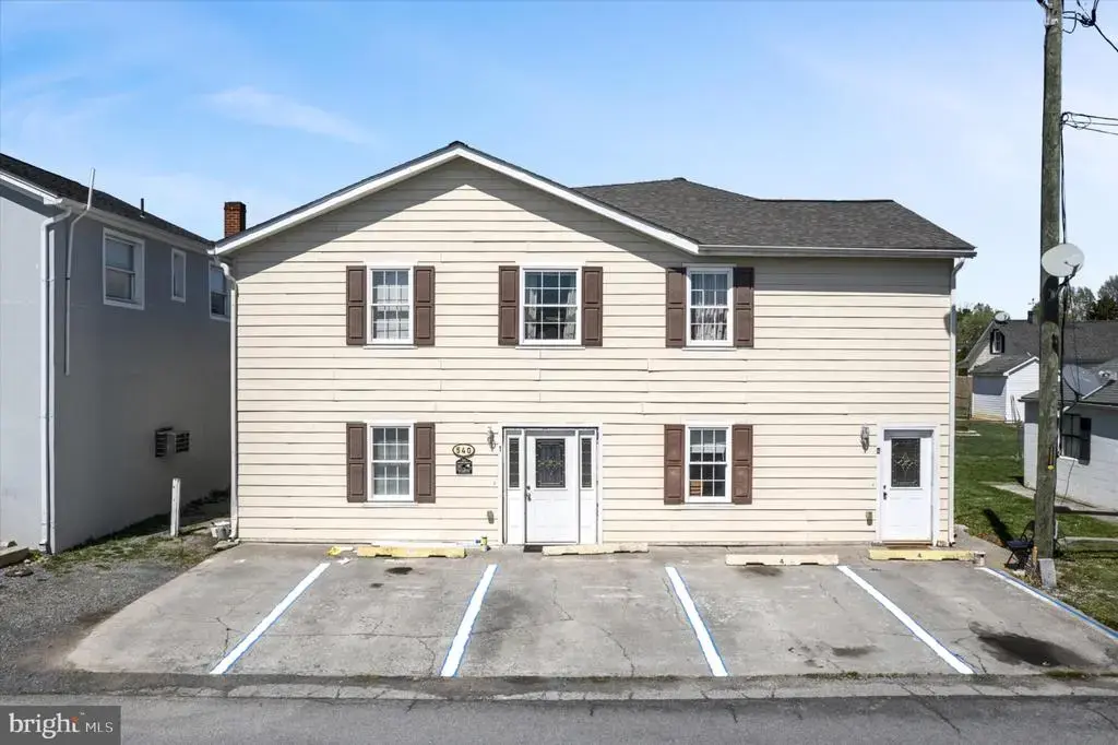 540 Monticello St #4, WINCHESTER