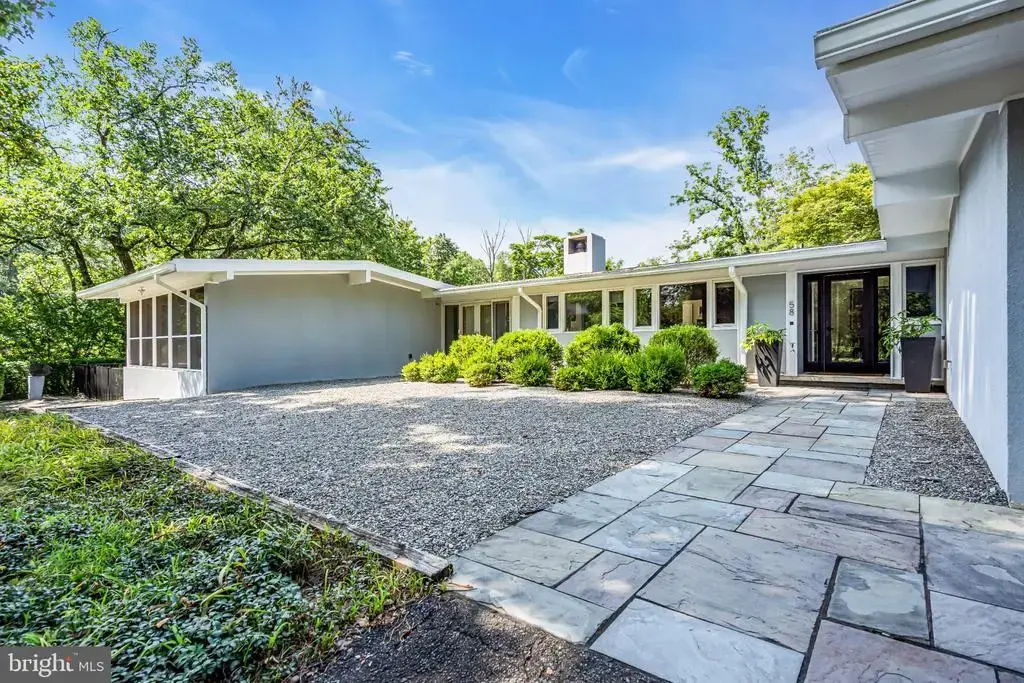 58 Fairway Dr, PRINCETON