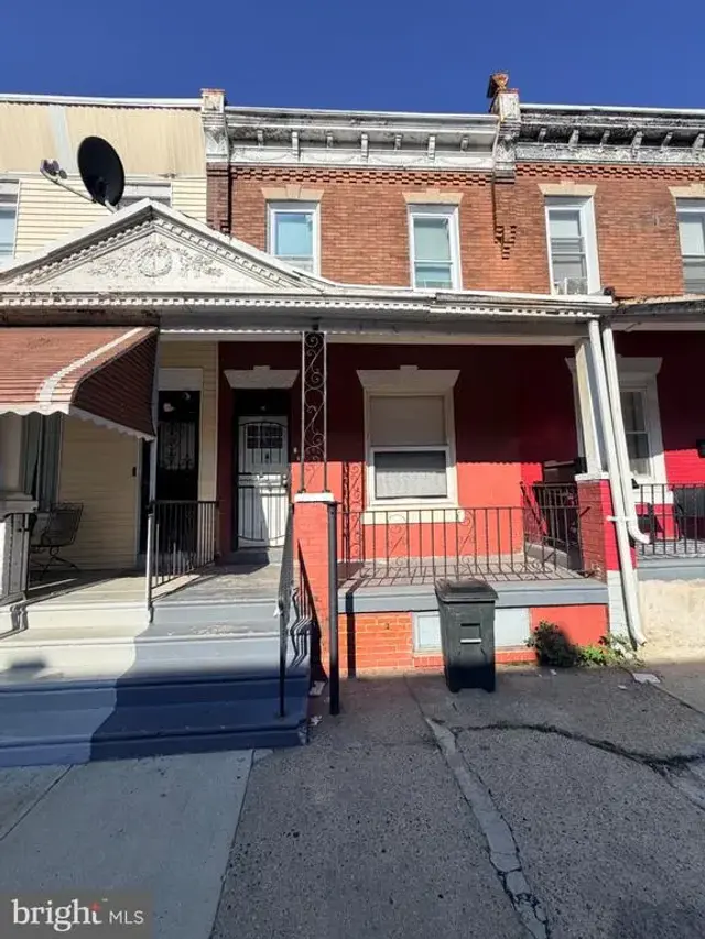 940 N Saint Bernard St, Philadelphia