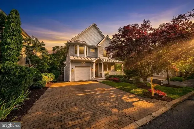 5000 Macarthur Ct Nw, Washington