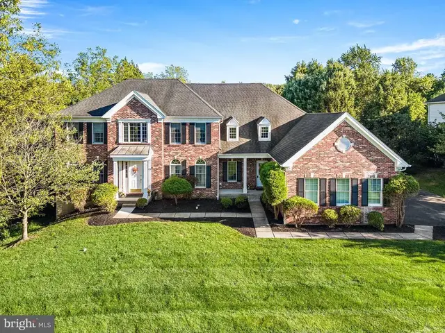 235 Weatherhill Dr, West Chester