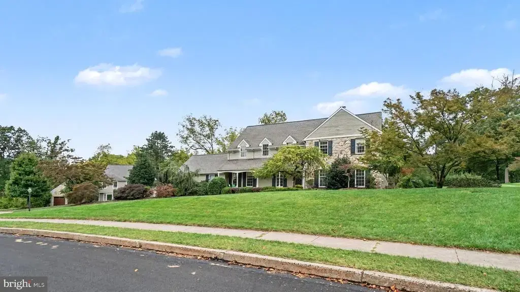 1674 Jacks Cir, LANSDALE