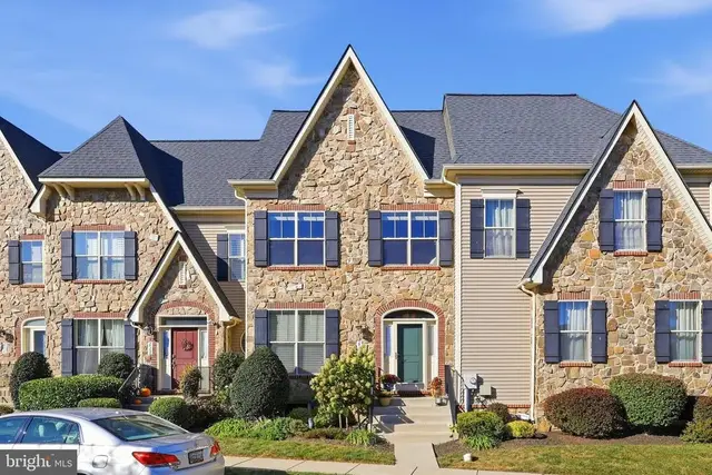2506 Island Grove Blvd, Frederick