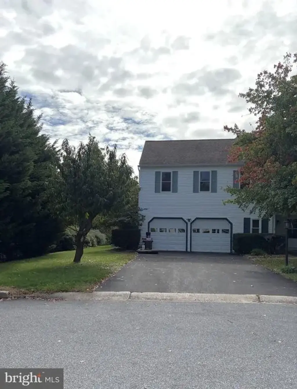 2836 O Henry Cir, LANCASTER