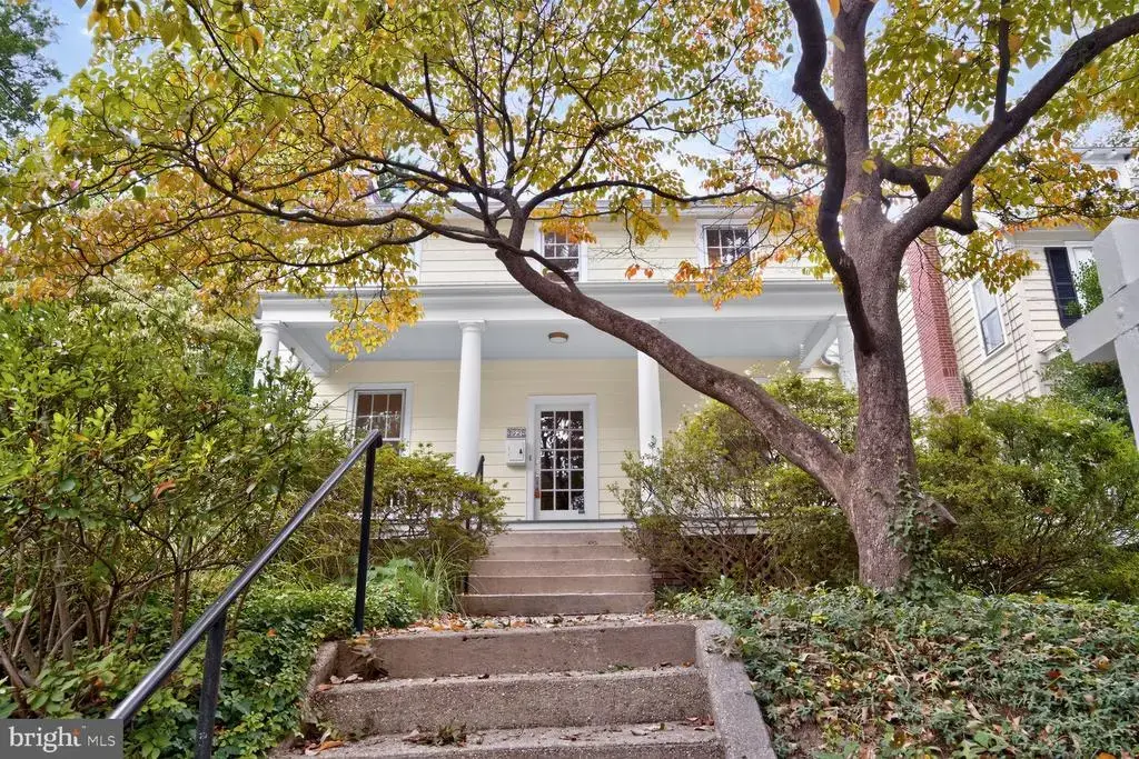 3925 Mckinley St Nw, WASHINGTON