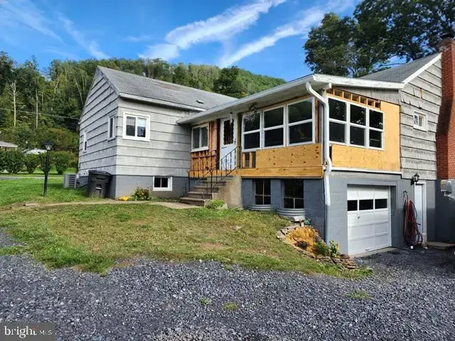 85 Blackburn Rd, Emporium