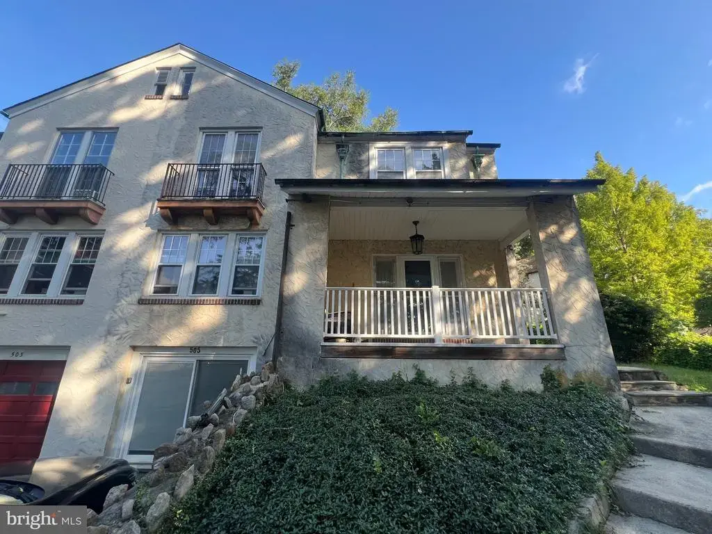 505 Hill Ave, READING