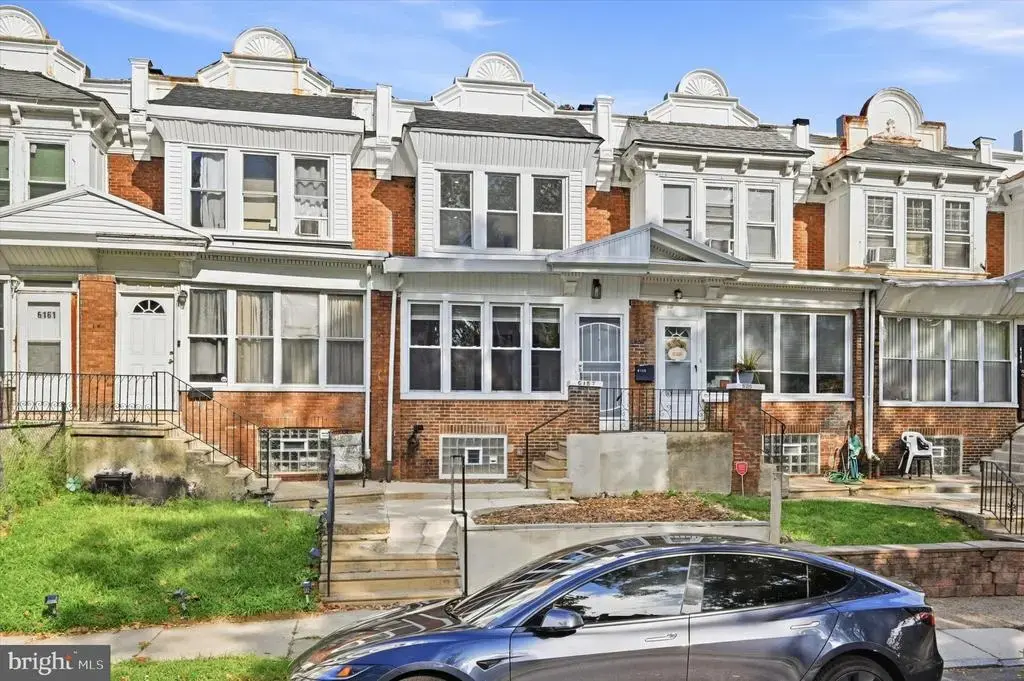 6157 Lebanon Ave, PHILADELPHIA