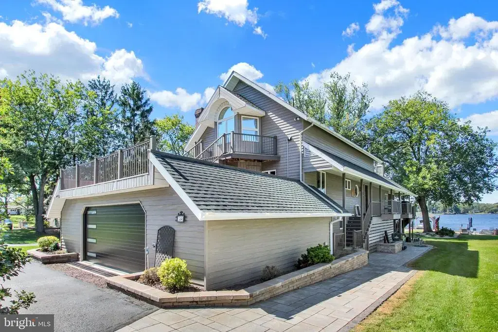 584 Lake Meade Dr, EAST BERLIN