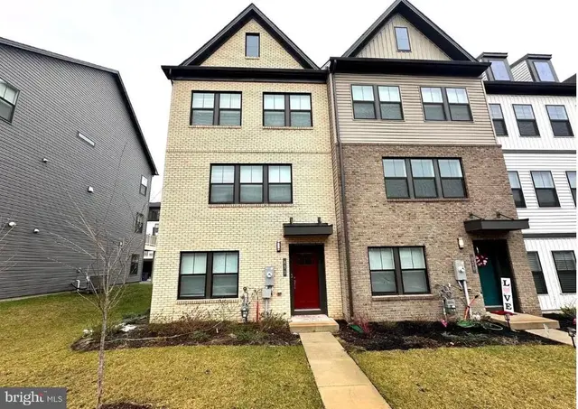 830 Teacher Mitchell Rd, Glen Burnie