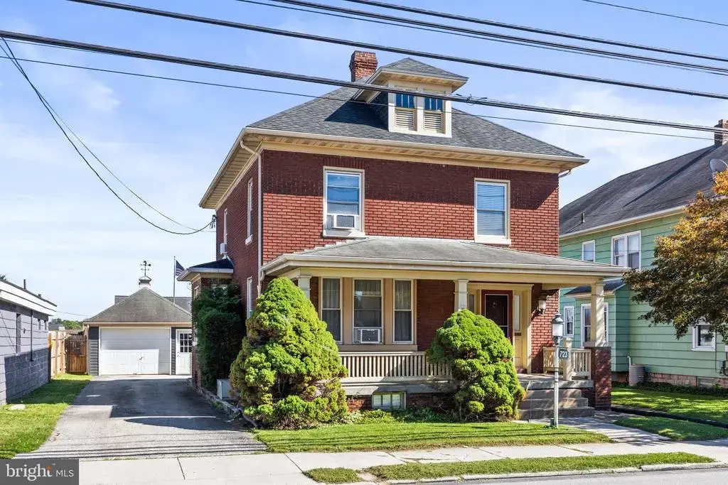 723 Broadway, HANOVER