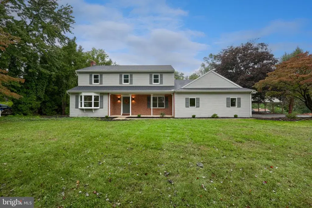213 Skyline Dr, WILLOW STREET