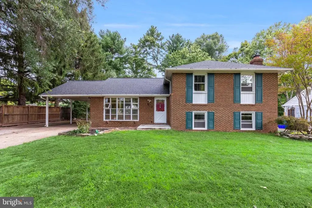 1402 Mullins St, SILVER SPRING