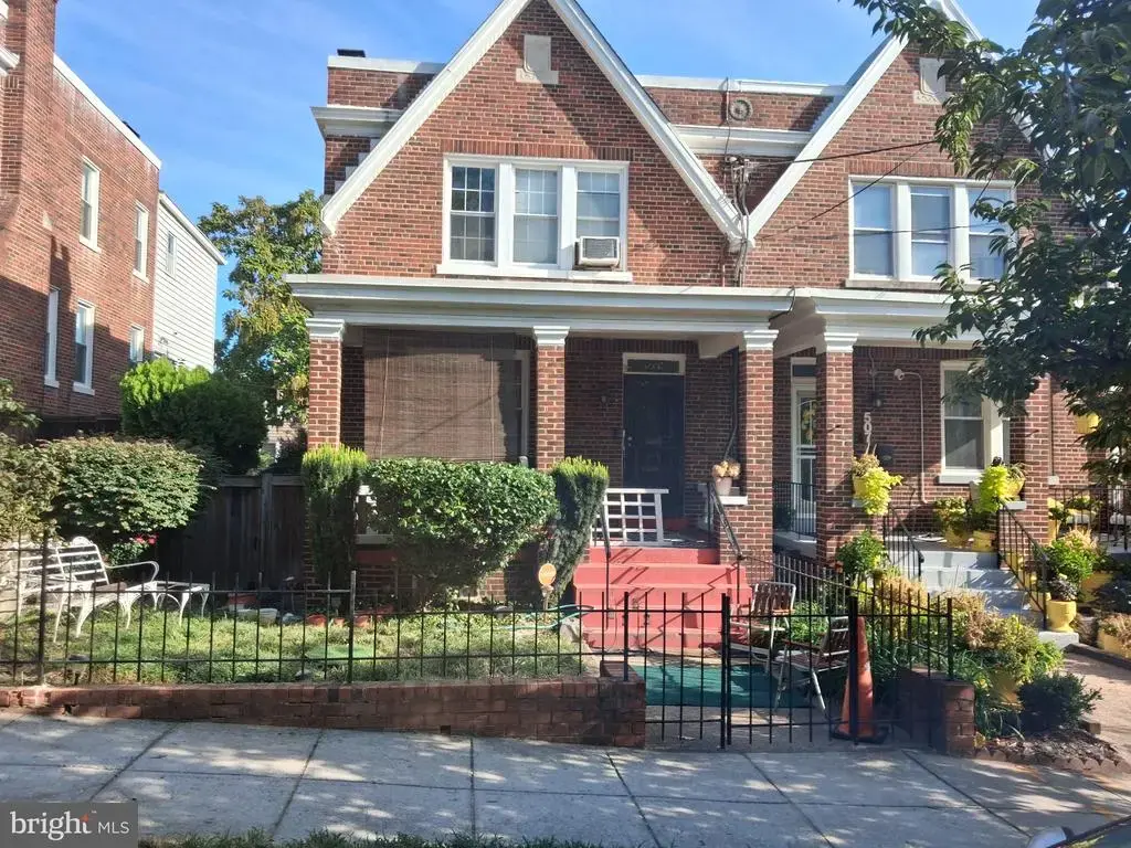 509 Oglethorpe St Nw, WASHINGTON