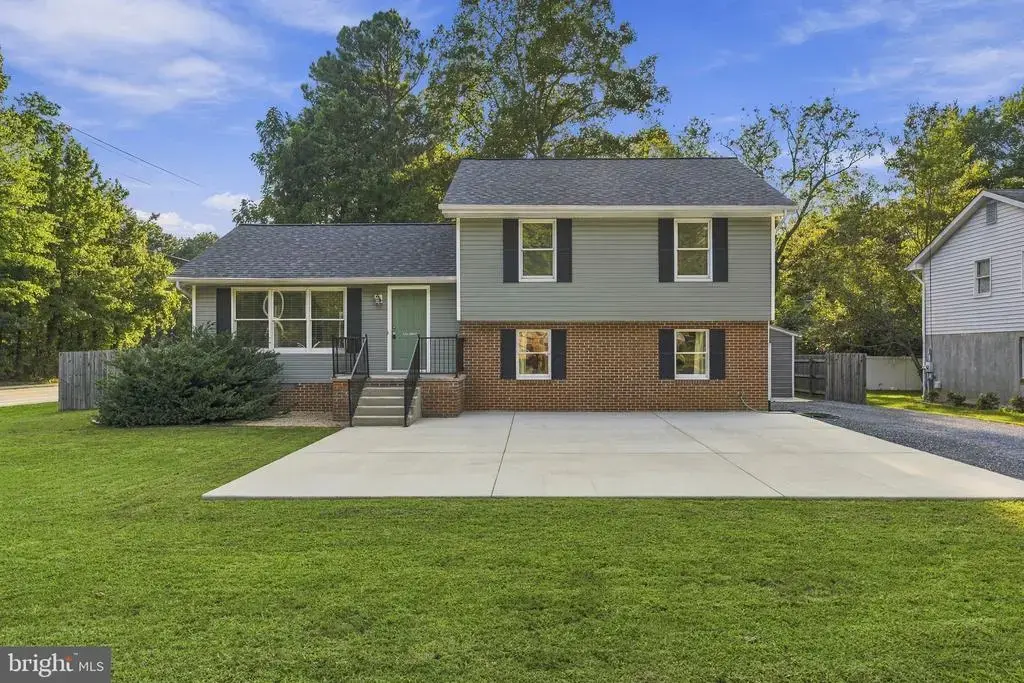 22203 Lilac Way, GREAT MILLS
