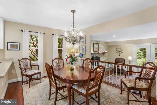 433 Yorkshire Dr, Severna Park