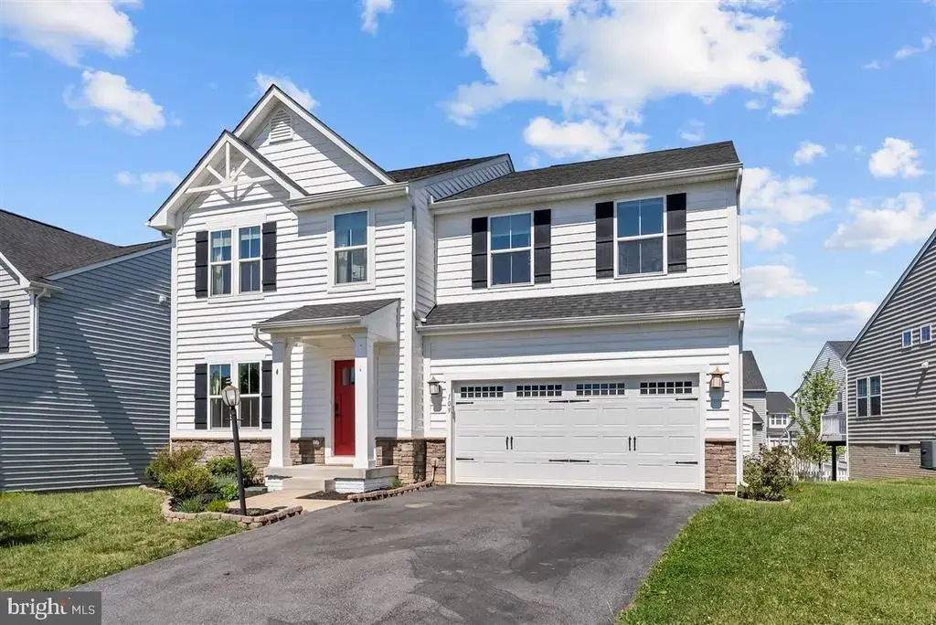 109 Emperor Dr, LAKE FREDERICK