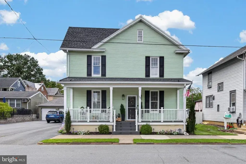 54 Prospect St, HUMMELSTOWN