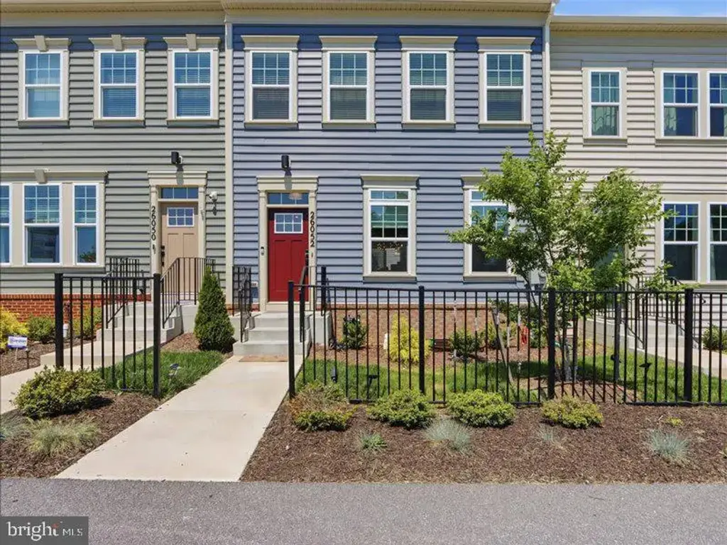 26052 Ridge Rd, DAMASCUS