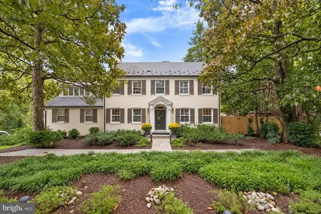 2800 Foxhall Rd Nw, Washington