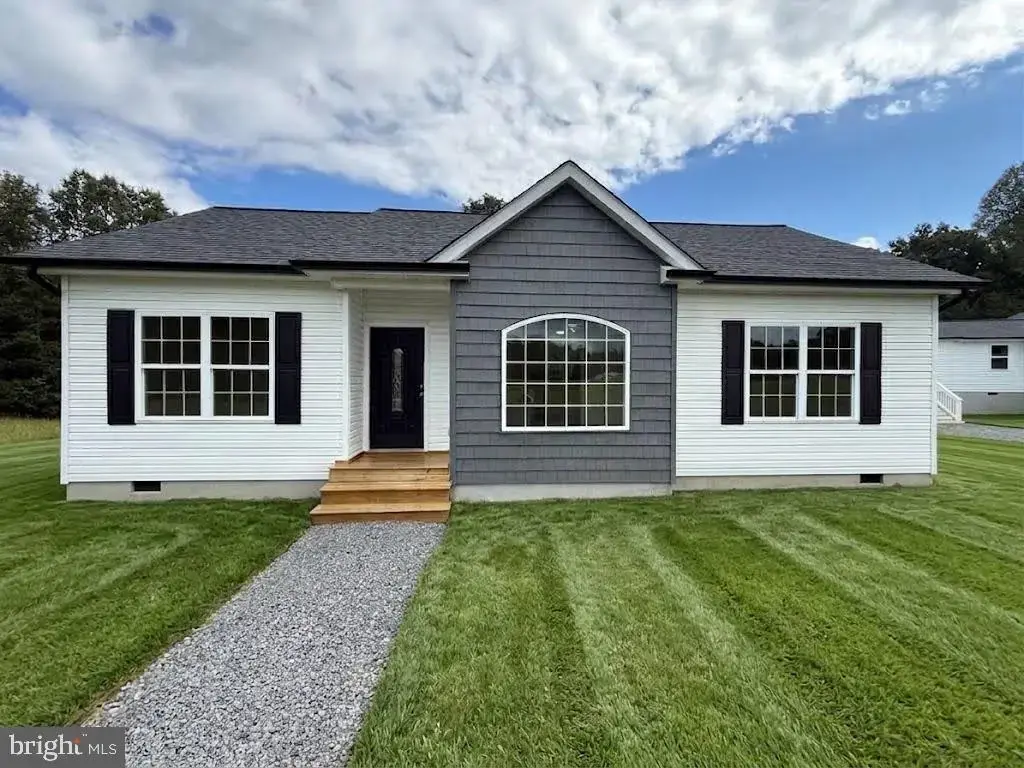 12469 Paige Rd #unit 2, WOODFORD
