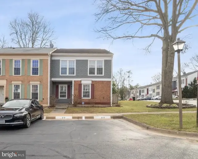 5490 Safe Harbor Ct, Fairfax