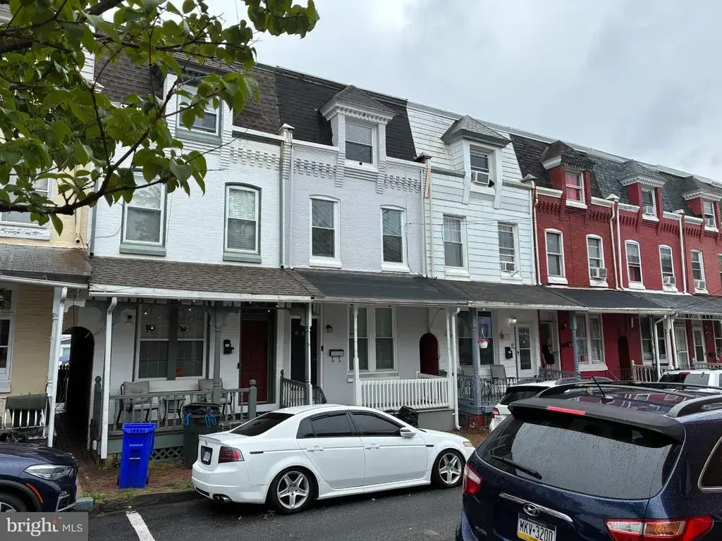 833 Rose St, READING