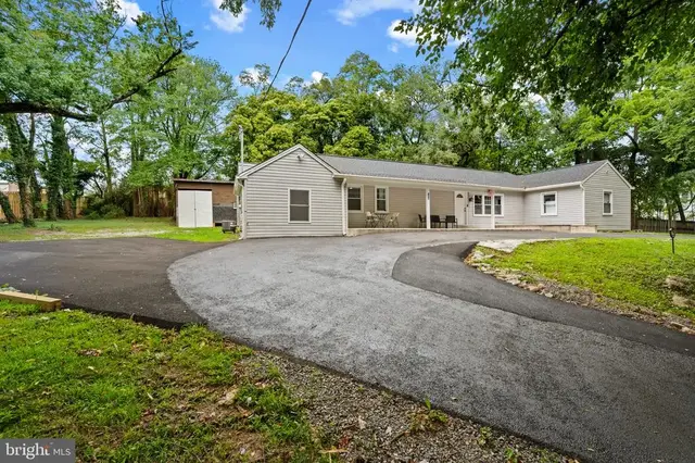 13416 Clifton Rd, Silver Spring