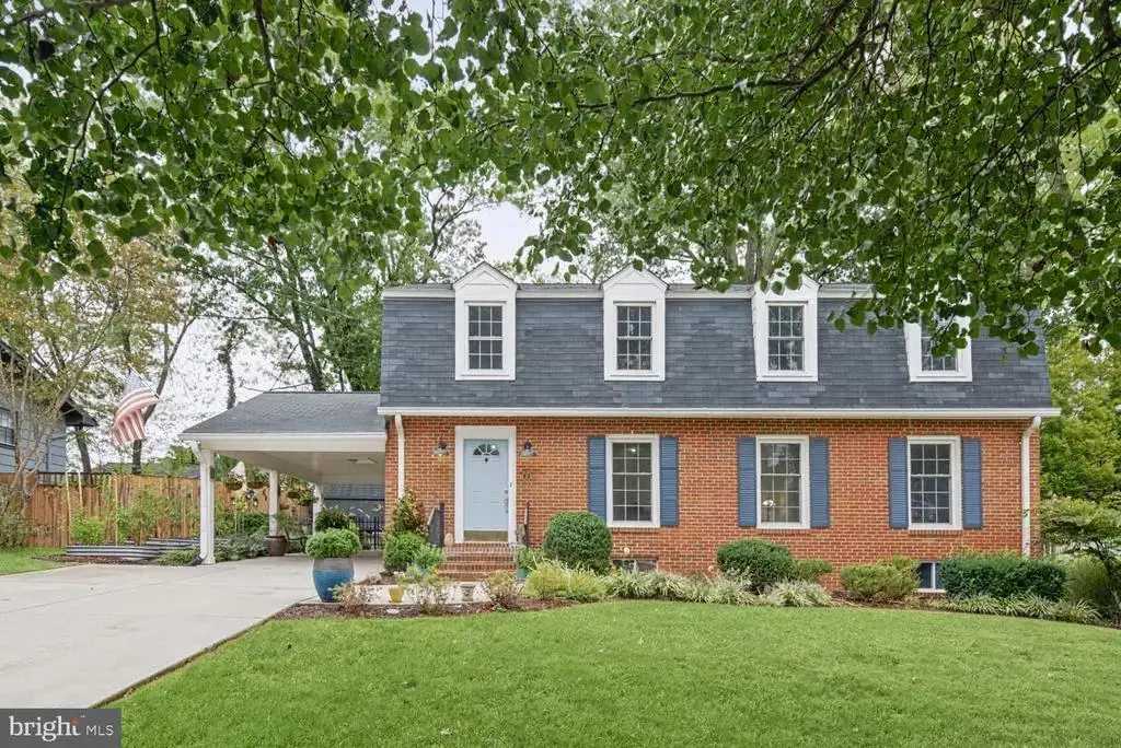 8629 Curtis Ave, ALEXANDRIA