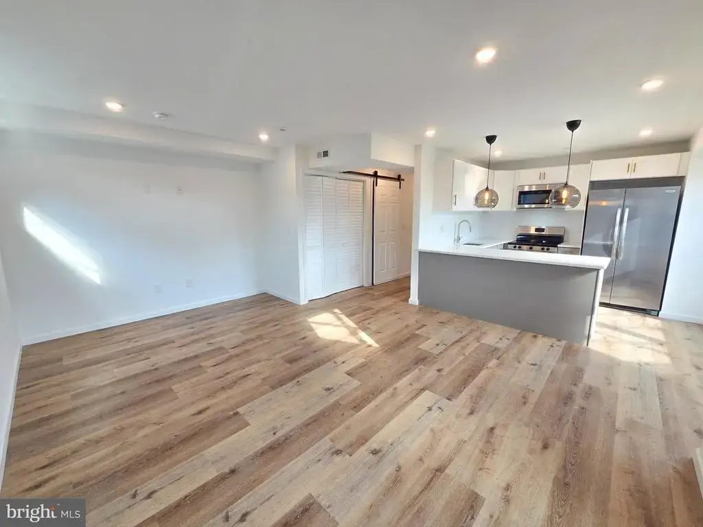 2401 Kensington Ave, PHILADELPHIA