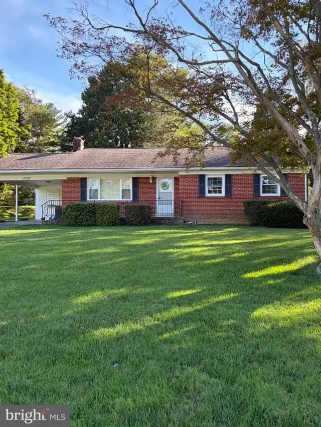 16707 Frederick Rd, Mt Airy