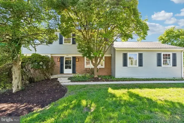 9329 Joey Dr, Ellicott City