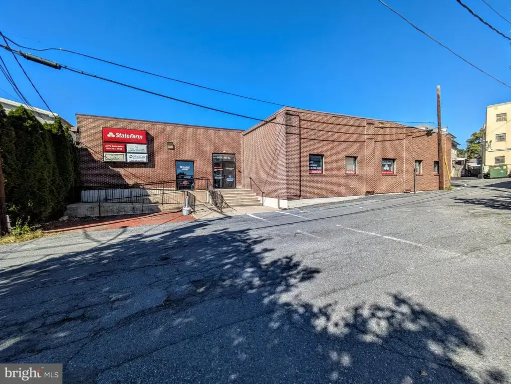 24 W 21st St, NORTHAMPTON