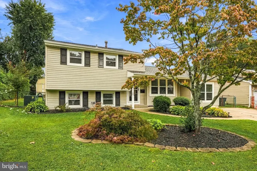 948 Lois Dr, WILLIAMSTOWN