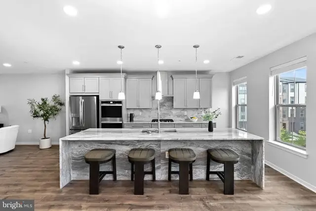 45954 Raven Ter, Sterling