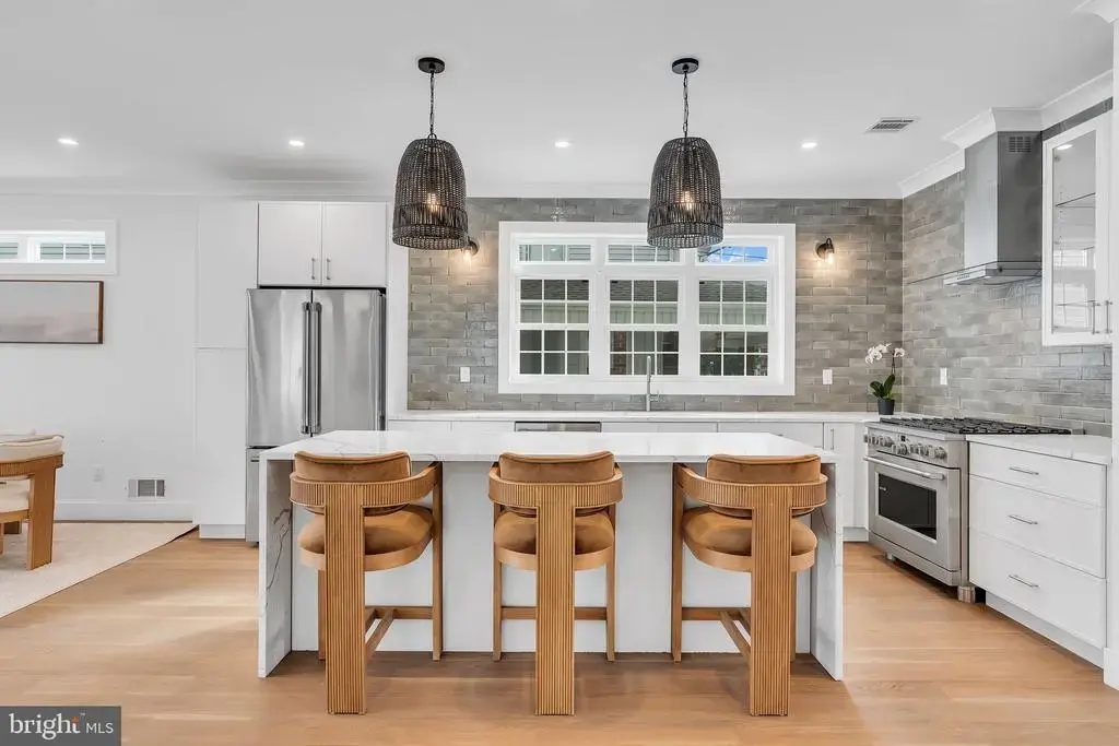 167 Chelsea Ave, LONG BRANCH