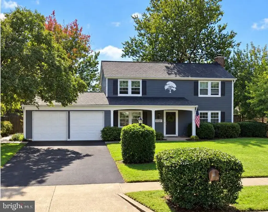13217 Point Pleasant Dr, FAIRFAX