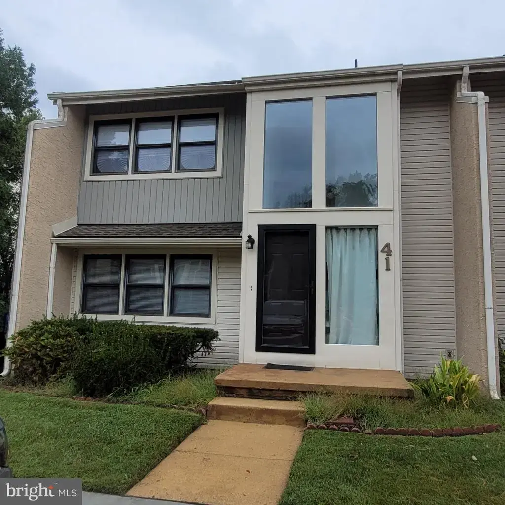 41 Viburnum Ln, MOUNT LAUREL