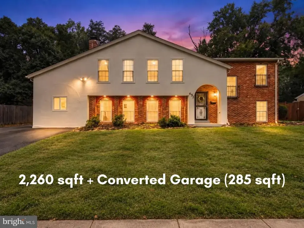 653 Pemberton Ct, HERNDON