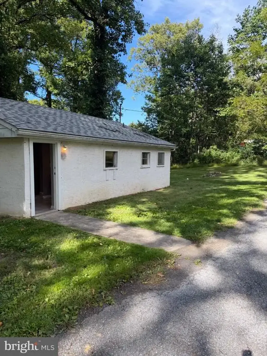 9 Woodchoppertown Rd, BOYERTOWN