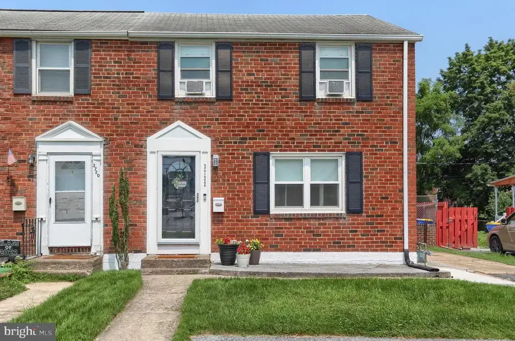 3722 Derry St, HARRISBURG