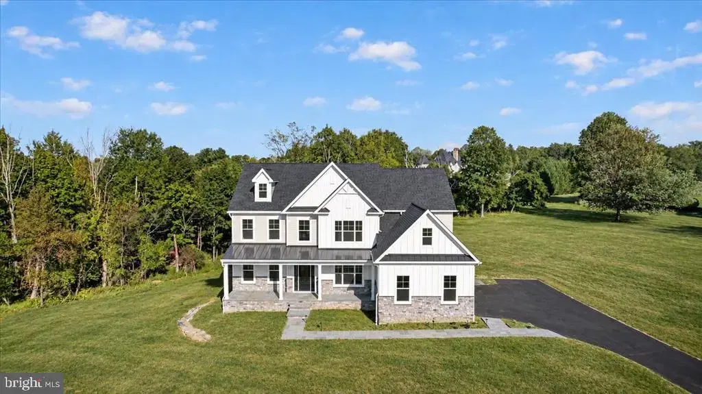 1120 Wanda Lane, WORCESTER