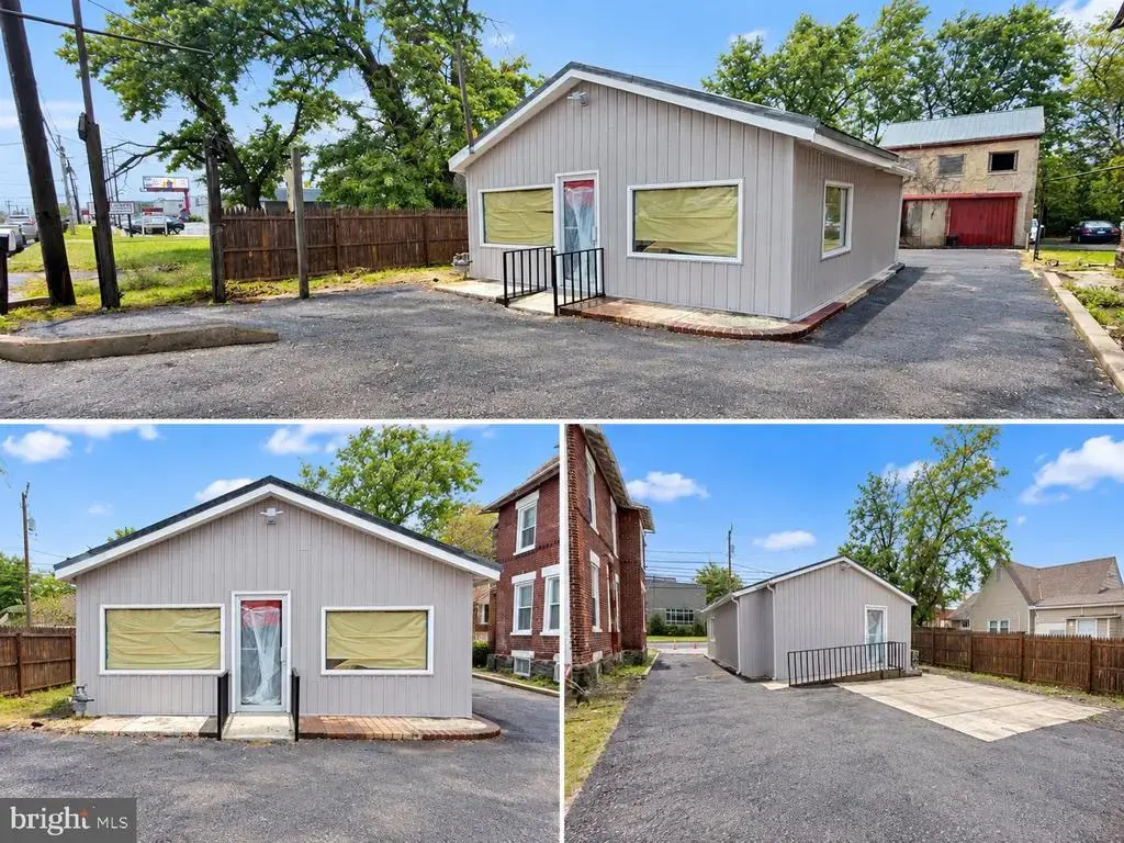 1119 Manheim Pike, LANCASTER