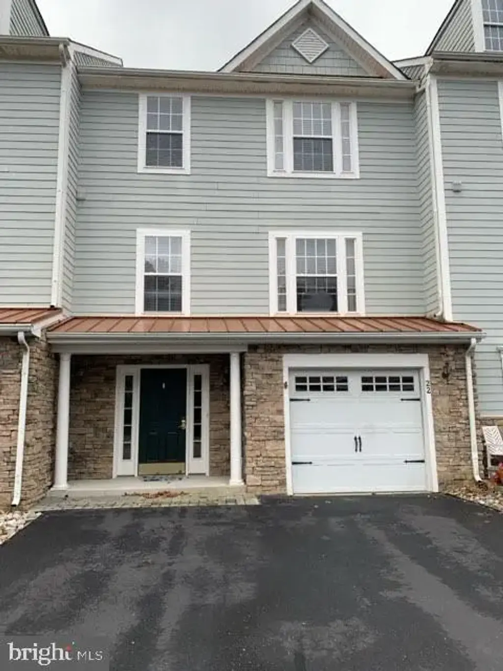 22 Pier Point Dr, MILLVILLE